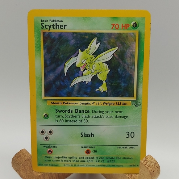 POKEMON~1999 Scyther 10/64 Jungle Holo Rare - Picture 2 of 6